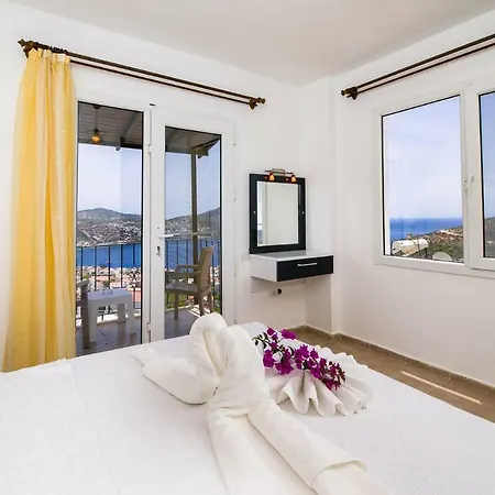 Tugra Kalkan