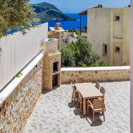 Tugra Kalkan